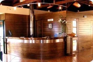 Avaris Hotel Karpenísion エクステリア 写真